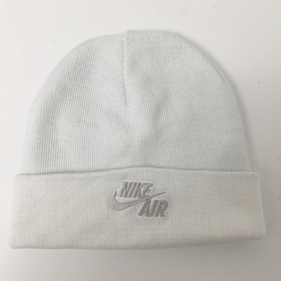 nike air beanie